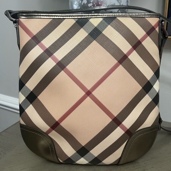 Burberry Crossbody - Picture 2 of 11